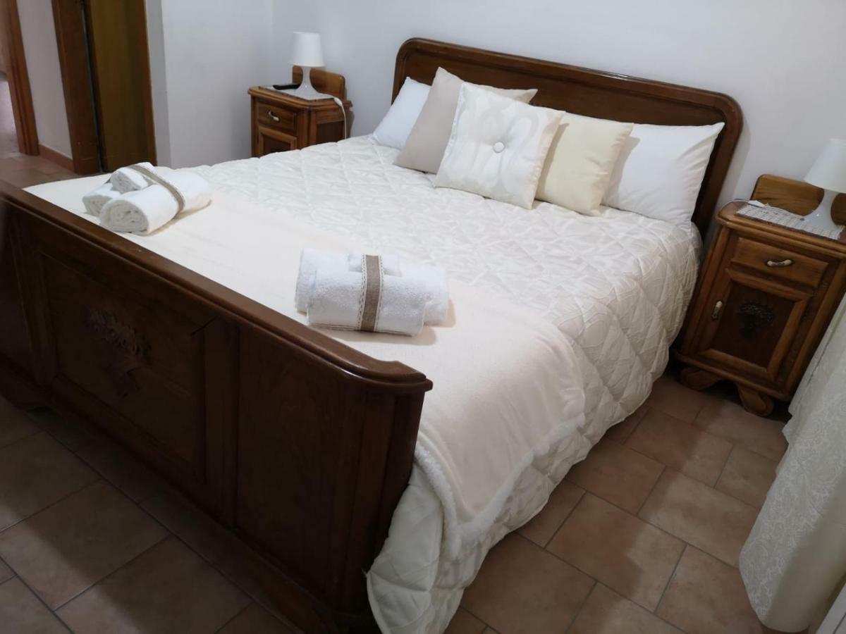 Fra Il Mare E La Sila Apartamento Cerenzia Exterior foto